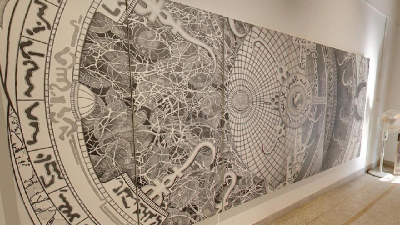 Holiday Inn Cochin By Ihg Kochi Zewnętrze zdjęcie The 1990s work "The World" by the artist at the National Museum of Scotland
