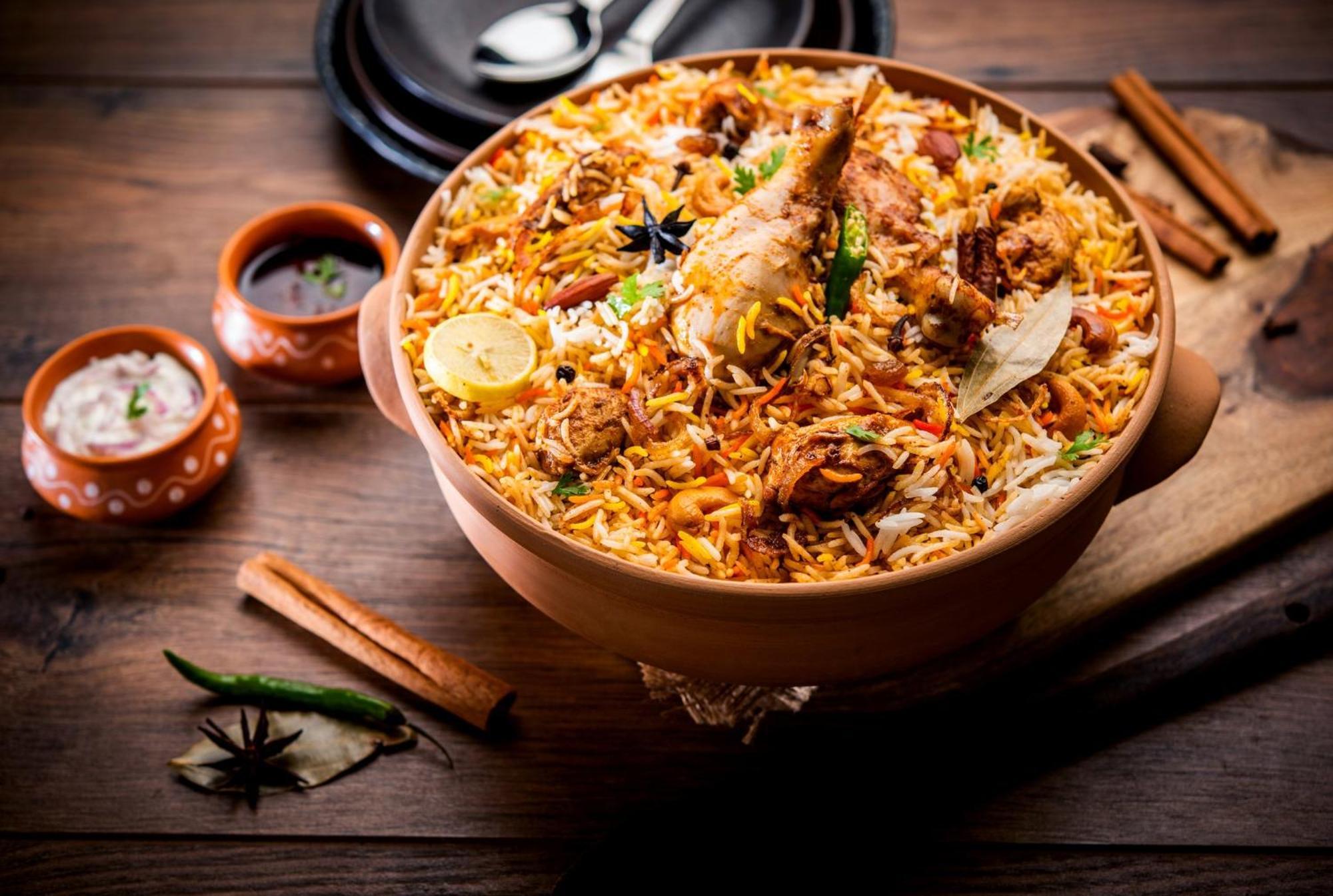 Holiday Inn Cochin By Ihg Kochi Zewnętrze zdjęcie Hyderabadi biryani